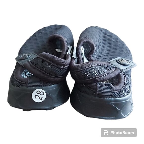 EAGSOUNI Kids Black Slip On Breathable Mesh Shoes/Slippers Size 28 - Picture 4 of 5